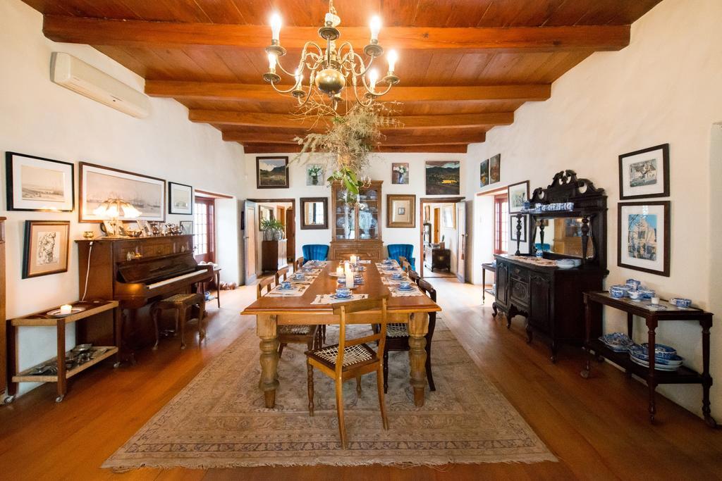 Tulbagh Country Guest House - Cape Dutch Quarters Екстер'єр фото