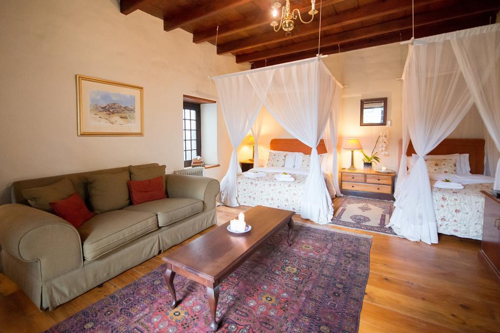 Tulbagh Country Guest House - Cape Dutch Quarters Екстер'єр фото