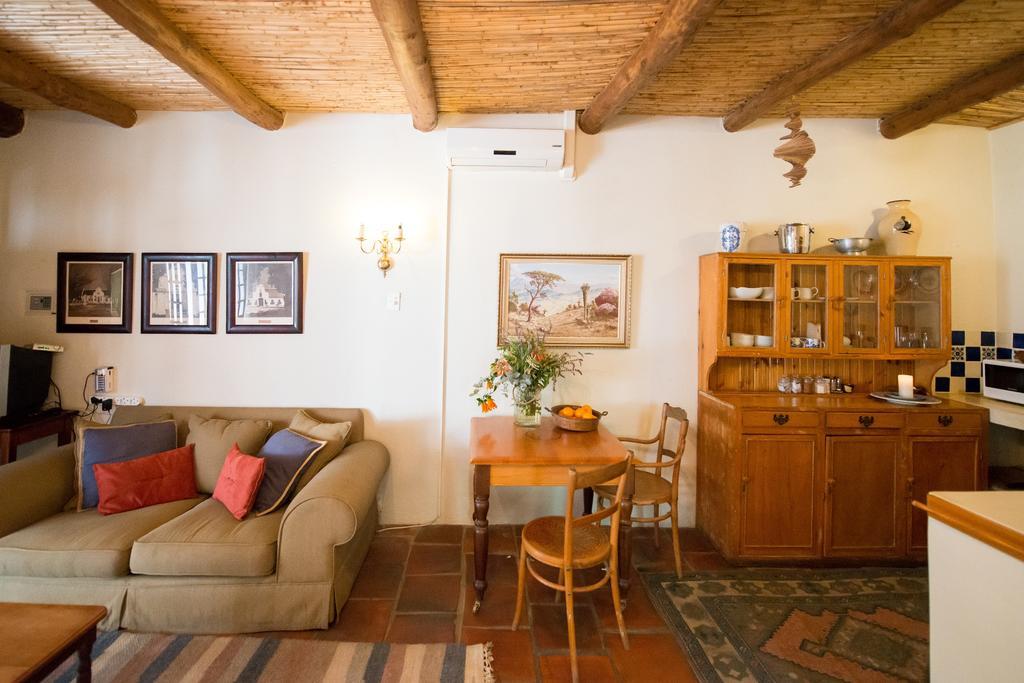 Tulbagh Country Guest House - Cape Dutch Quarters Екстер'єр фото