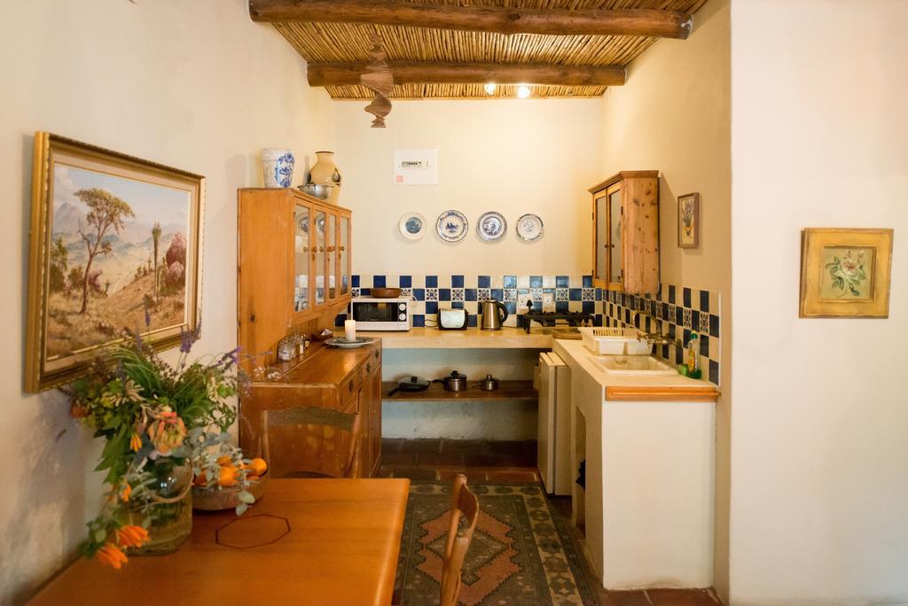 Tulbagh Country Guest House - Cape Dutch Quarters Екстер'єр фото